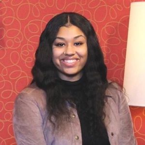 Meet your Posher, Brianna